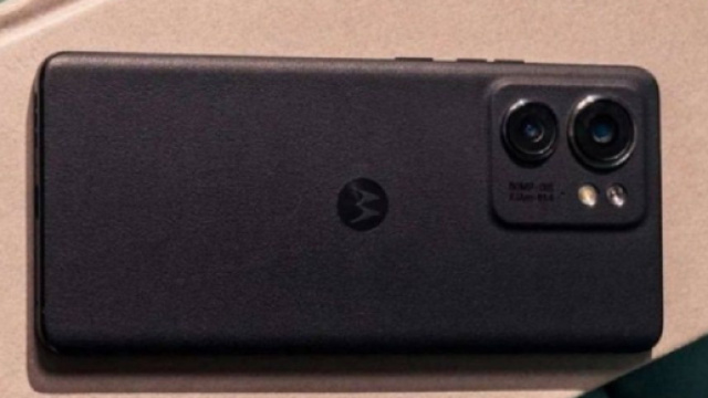 Motorola a présenté officiellement l'Edge 40 (Screenshoot Twitter @gsmarena_com)