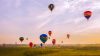 Retomada de festival de balonismo encanta turistas e movimenta a cidade de Torres