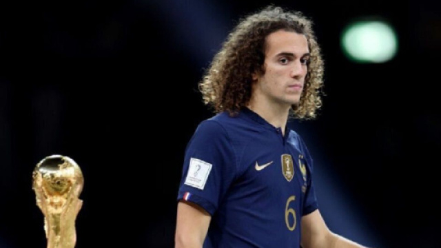 Matteo Guendouzi pourrait rebondir en Premier League, sous le maillot des Hammers (Screenshoot Twitter @MatteoGuendouzi)