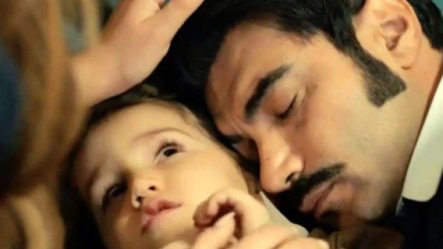 Terra amara, Demir ammette di non essere il padre di Adnan.