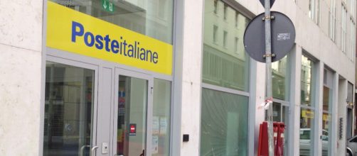 Assunzioni Poste Italiane per impiegati negli uffici, contratto a tempo indeterminato.