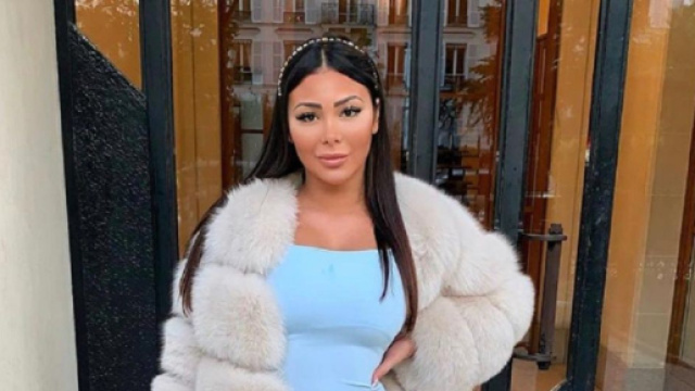 L'ancienne candidate de télé-réalité Maeva Ghennam (Screenshoot Twitter @GossipRoomOff)
