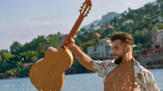 Le chanteur français Kendji Girac (Screenshoot Twitter @GIRACKENDJI)