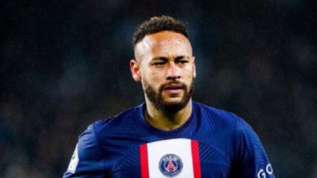 Neymar courtisé par Al-Hilal avec une option Inter Miami. Screenshot Twitter@LivesFoot