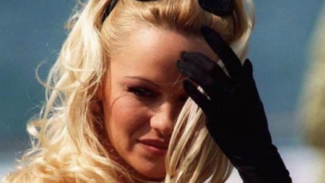 Pamela Anderson partage son histoire de traumatismes durant son enfance et de sa lutte pour la résilience (screenshoot@Instagrampamelaanderson)