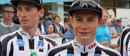 Ciclismo, il giovane Jonas Vingegaard con la maglia della Coloquick.