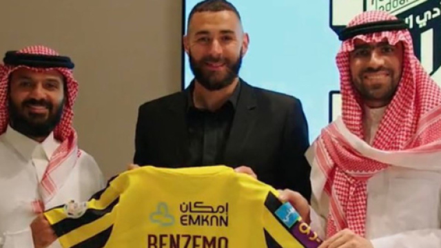 Karim Benzema nouveau joueur d'Al-Ittihad en Arabie saoudite. (screenshot Twitter - @_BeFootball)