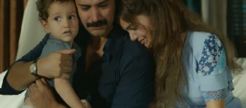 Terra amara, trame Turchia: Yilmaz e Zuleyha vanno a vivere insieme con Adnan.