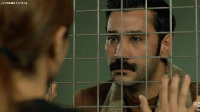 Terra amara, cambio programmazione.