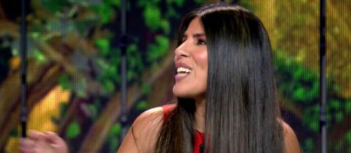 Asraf Beno y Adara Molinero forman parte de los finalistas de 'Supervivientes' (Captura de pantalla de Telecinco)