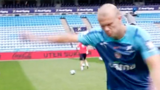 Haaland en grande forme ces dernières semaines. (screenshot Twitter - @_BeFootball)