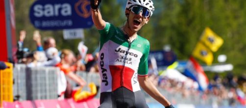 Ciclismo, il Campione d'Italia Filippo Zana