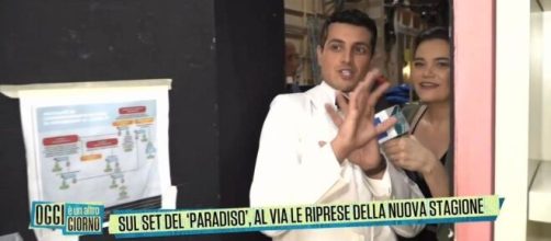 Il Paradiso 8, l'attore di Salvo mostra la nuova caffetteria.