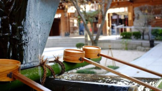 I kami, le divinit&agrave; shintoiste, tra spiritualit&agrave; e natura.