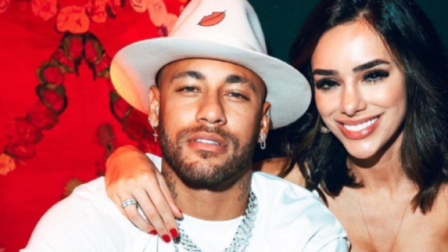 Neymar accusé d’infidélité (capture Twitter sports.fr)