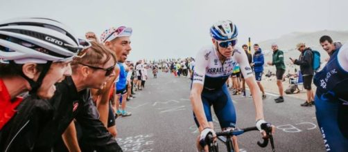 Ciclismo, Chris Froome è stato escluso dal Tour de France.