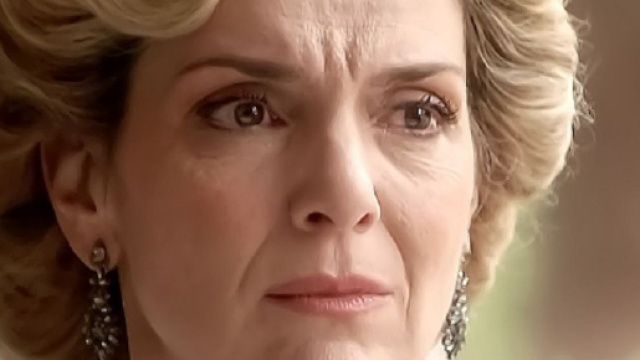 Cruz nella soap opera La Promessa.