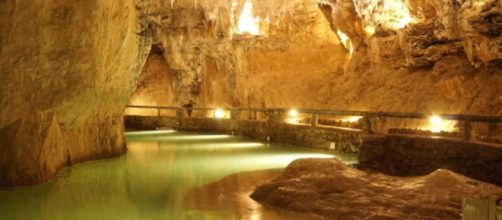 El accidente ocurrió en una zona de la cueva que no se encuentra abierta a turistas (Twitter/CyLesVida)