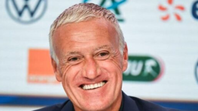 Didier Deschamps critiqué par Christophe Dugarry. (screenshot Twitter - @telefoot_TF1)