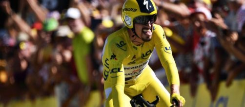 Julian Alaphilippe in maglia gialla al Tour de France 2019.