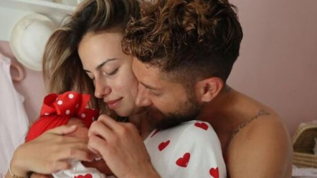 Giuseppa et Paga célèbrent les deux mois de leur fille Giorgia. Screenshot Instagram : @giuseppacrl