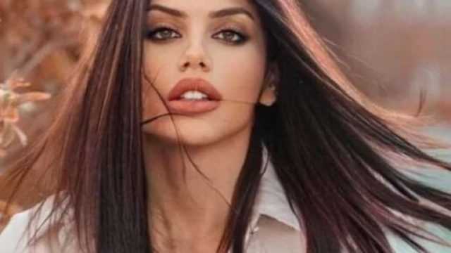 Antonella Fiordelisi criptica: 'Karma, perché sono così le regole del gioco'.