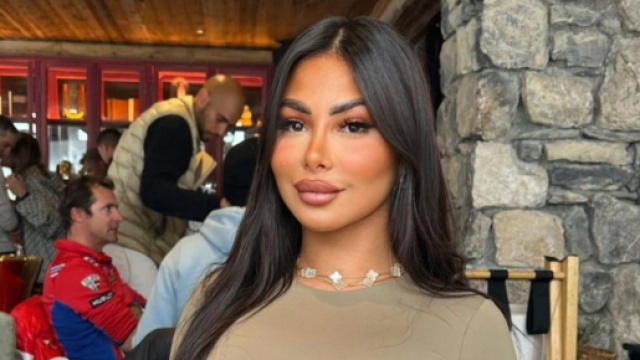 Maeva Ghennam dans une mauvaise passe: elle ne peut pas compter sur ses amis ( photo: Maeva Ghennam Instagram : @maevaa.ghennam)