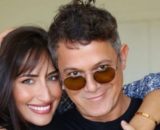 La cubana se marchó de la casa que compartía con el cantante en Somosaguas, según El Mundo (Instagram, alejandrosanz)