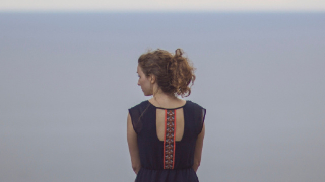 L'oroscopo di domani 10 giugno: Vergine sereni, fantasia e curiosità per i Toro (1ª metà).