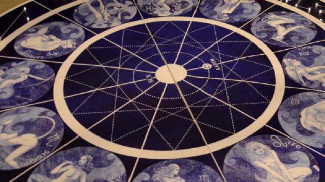 L'oroscopo settimanale dal 5 all'11 giugno sul lavoro per i dodici segni dello zodiaco.