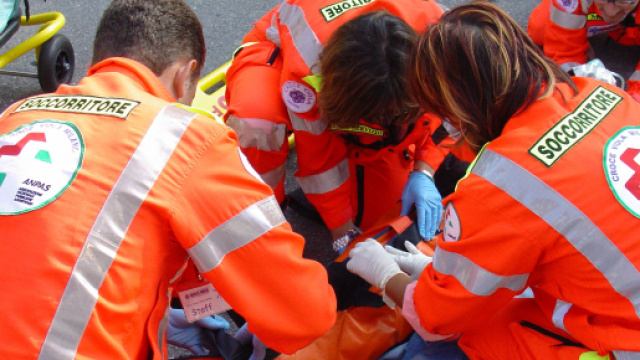 Calabria, 29enne muore improvvisamente