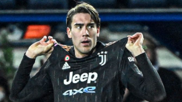 Le Real Madrid optera pour Dusan Vlahovic en cas d'échec sur le dossier Mbappé (Screenshoot Twitter @goal)