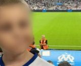 La agresión se produjo el sábado 3 de junio de 2023 durante el partido del Ajaccio y el Olympique de Marsella (@lecombatdekenzo)
