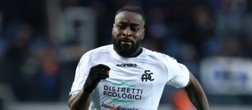 Inter, possibile colpo in attacco: idea Nzola dallo Spezia.