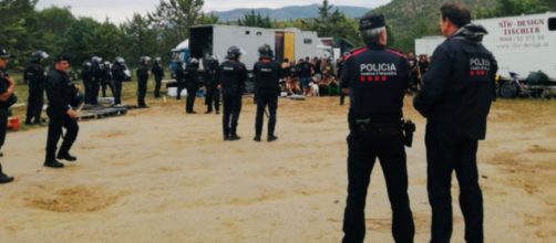 Cinco mossos fueron embestidos en las inmediaciones de la fiesta el pasado domingo (Twitter, mossos)