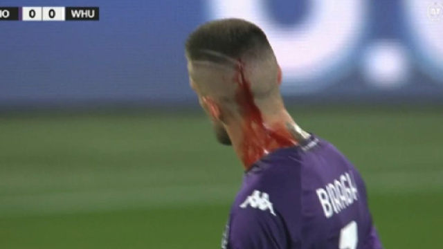 Cristiano Biraghit blessé par un projectile lors de la finale de C4, la Viola saisit l'UEFA. Capture Twitter@ActuFoot_