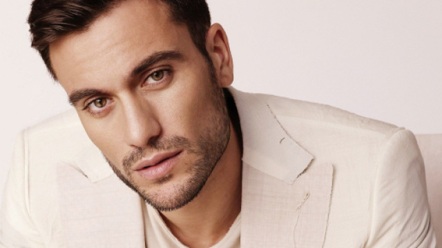 Pierpaolo Pretelli nega di essere stato nella camera d'hotel di Giulia Accardi: 'Non sono io'.