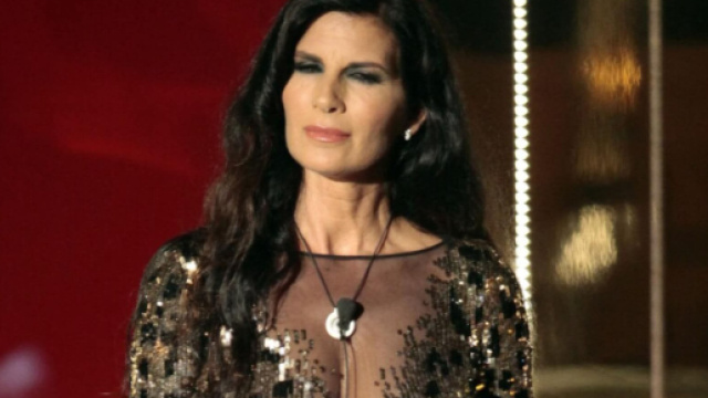 Pamela Prati avrebbe un nuovo fidanzato, ma non rivela l'identità dell'uomo.