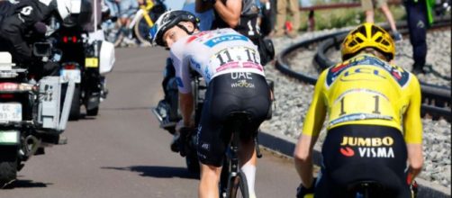 Ciclismo, Tadej Pogacar e Jonas Vingegaard al Tour de France