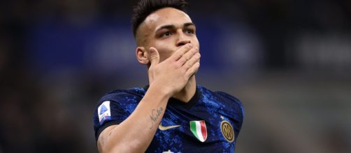 Mercato Inter: l'Atletico vorrebbe Lautaro, possibile offerta di 40 milioni più Joao Felix.