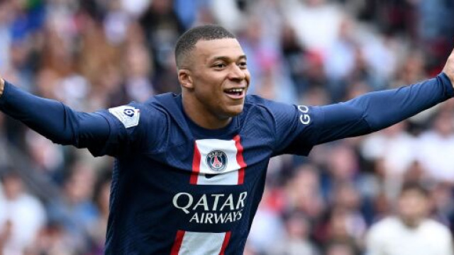 Kylian Mbappé annoncé proche du Real Madrid. (screenshot Twitter - @ActuFoot_ )