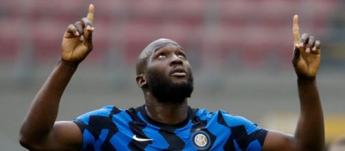 L'Inter non vorrebbe pagare 40 milioni per Lukaku, la chiave sarebbe il bonus scudetto.