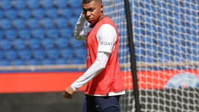 Kylian Mbappé annoncé proche du Real Madrid. (screenshot Twitter - @le_Parisien_PSG) )