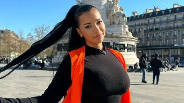 Ruby Nikara fait une révélation surprenante : ‘Je pense que j’ai vendu mon âme au diable’ (photo Ruby Nikara Instagram: @rubynikara)