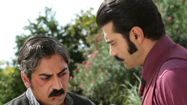 Terra amara, Demir picchia Gaffur.