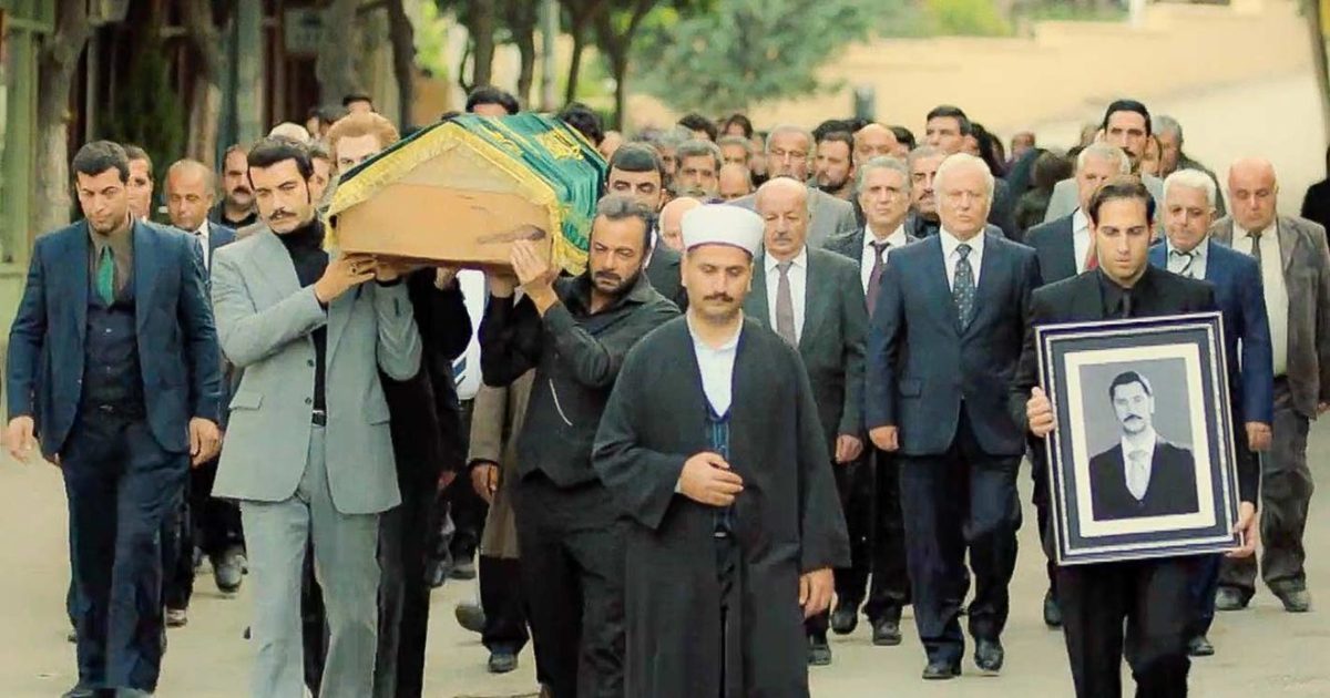 Terra amara, come finisce la terza stagione Zuleyha seppellisce Yilmaz e torna con Demir