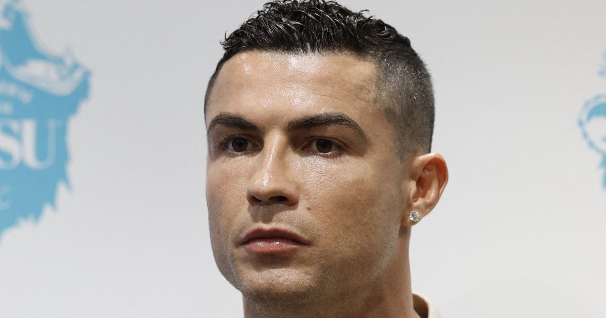 Cristiano Ronaldo Vante Les Mérites De Larabie Saoudite Et Tacle Leo Messi