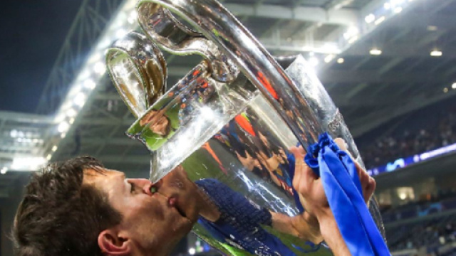 Un retour aux origines pour le Capitaine de Chelsea César Azpilicueta après 11 ans à Chelsea. Screenshot Twitter@ActuFoot_