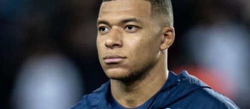 Kylian Mbappé annoncé proche du Real Madrid. (screenshot Twitter - @LMDPSG )