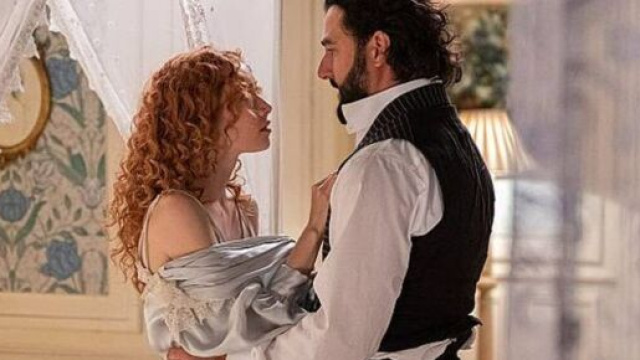 La Promessa, trame dalla Spagna: alla tenuta arriva Teresa, Leonor si trasferisce a Parigi.